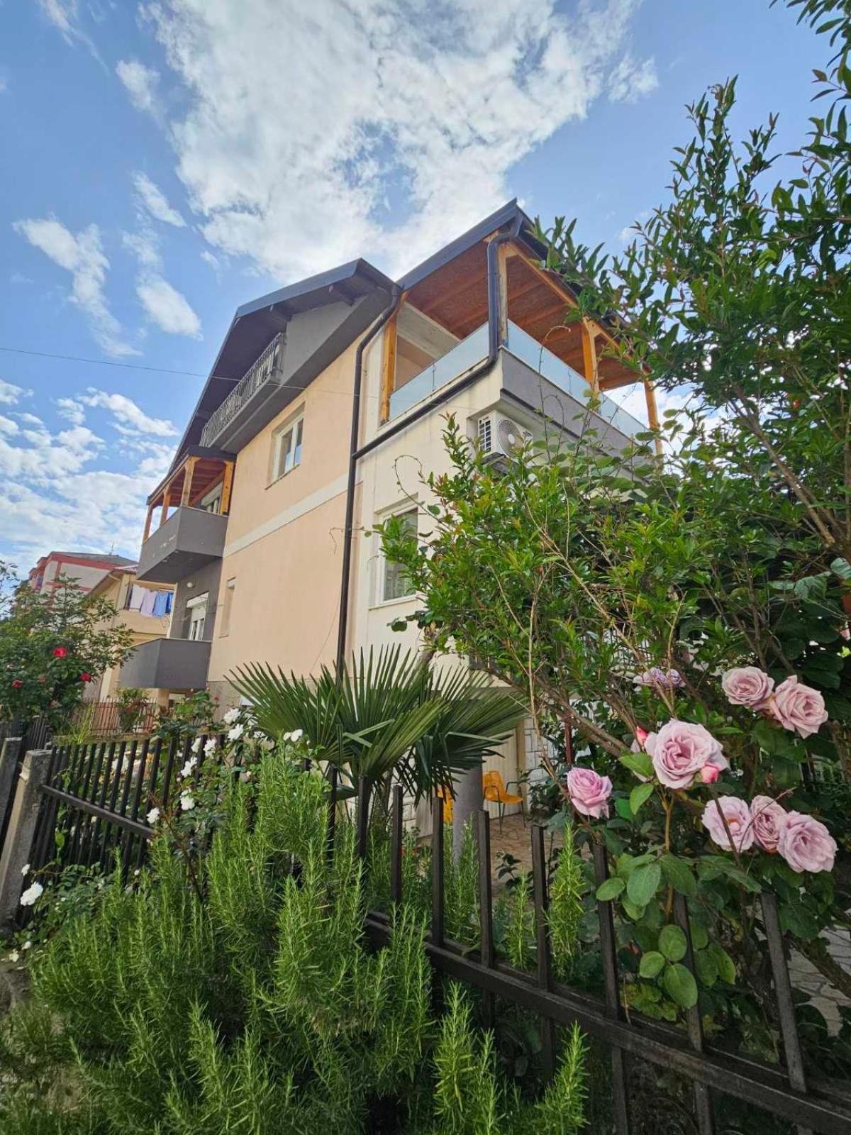 Apartments Stavreski Ohrid Ngoại thất bức ảnh